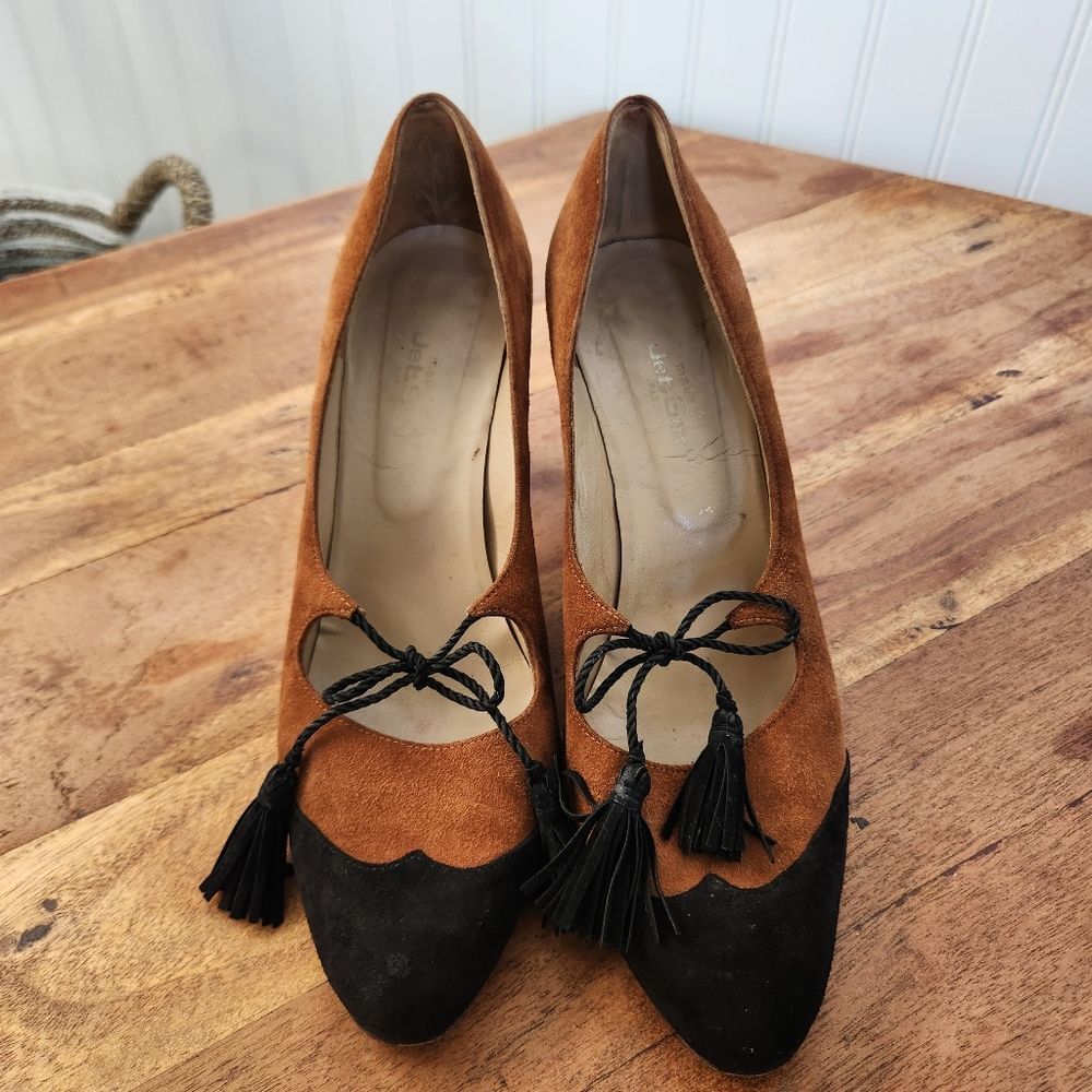 JET SET PARIS Genuine Suede Leather Front Tie Heels size 8